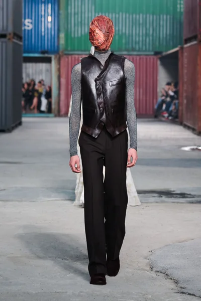 Look 41